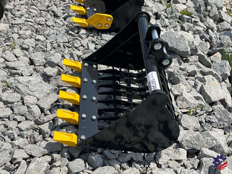 unused-2026-ce-24"-grid-bucket-image-2