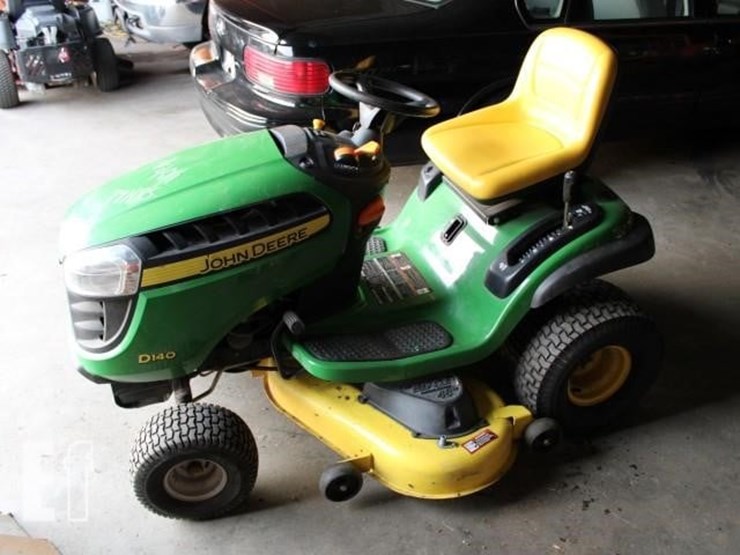 john-deere-d140-image-3