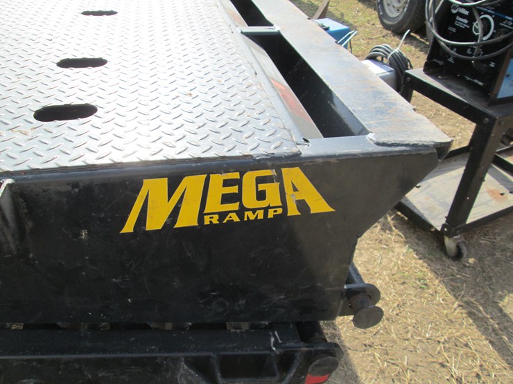 2022-big-tex-22gn-hd-image-11