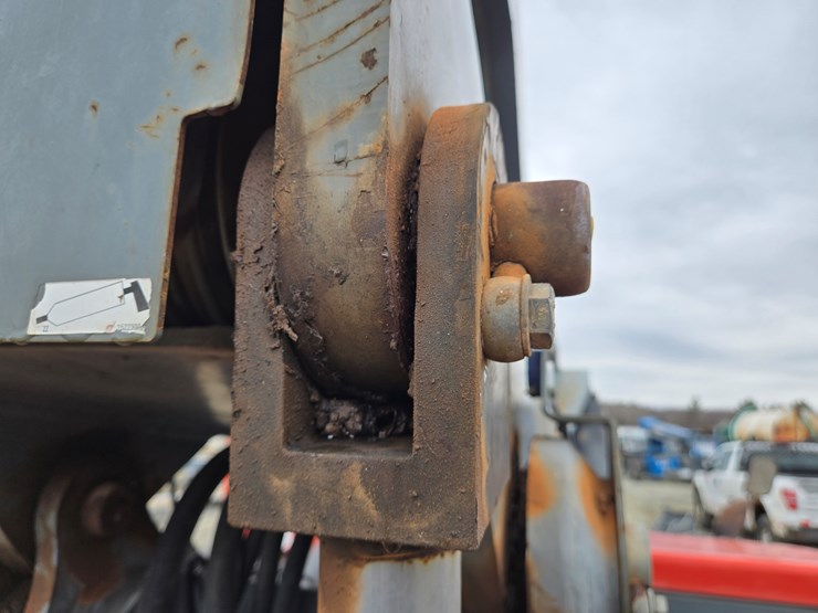 skyjack-sj1056ths-image-55