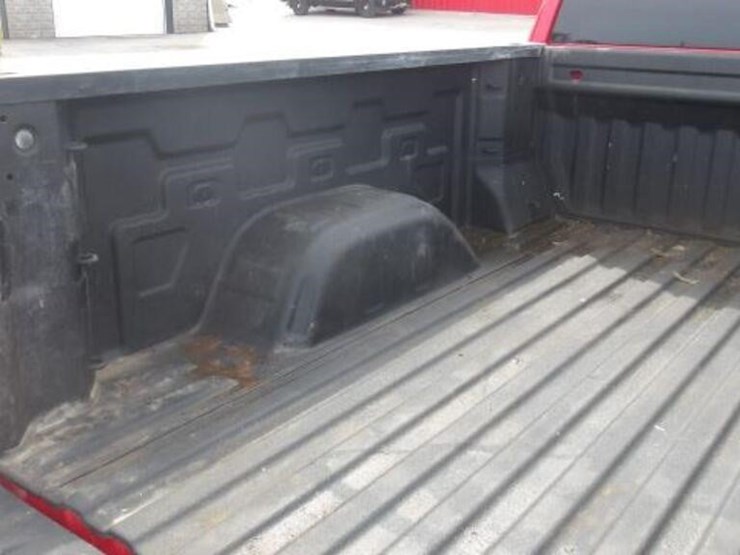 2023-chevrolet-1500-image-32