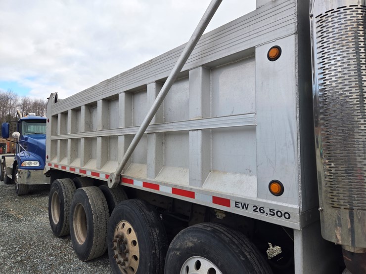 2006-massey-ferguson-8-image-21