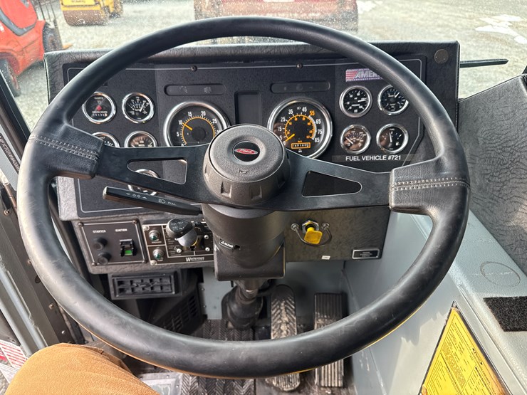 1998-massey-ferguson-8-image-76