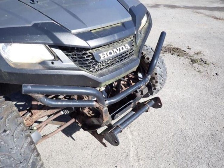 2015-pioneer-4x4-image-24