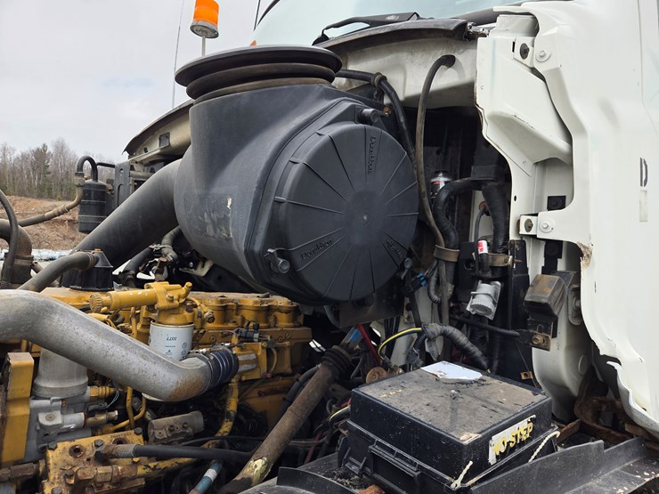 1999-caterpillar-3126-image-45