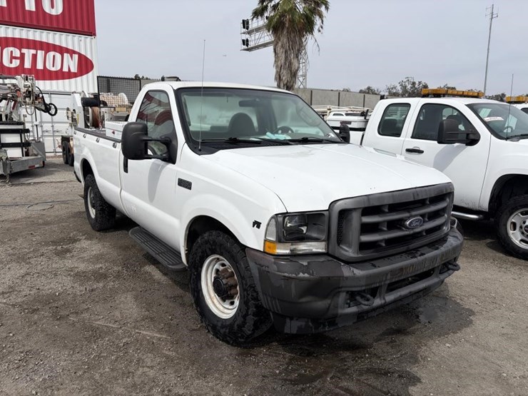 2004-ford-f350-image-2