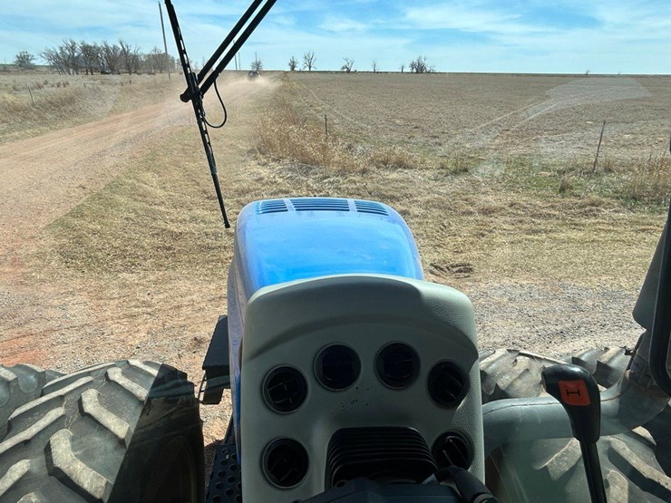 2010-new-holland-t9020-image-33