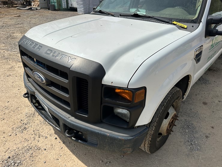 2008-ford-f350-image-9