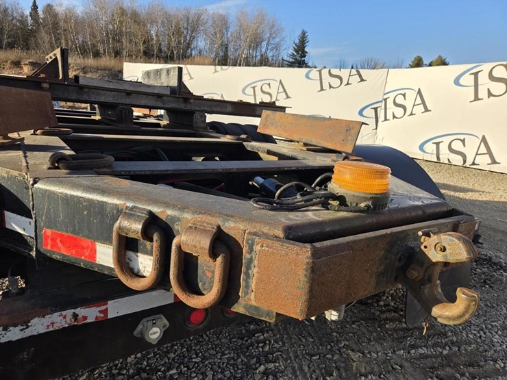 2006-massey-ferguson-8-image-38