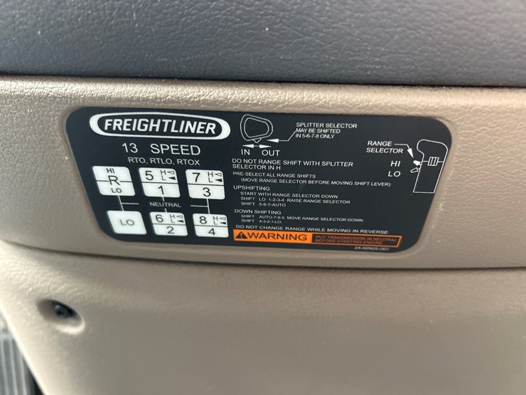 2017-massey-ferguson-8-image-72