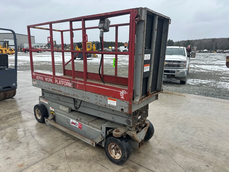 massey-ferguson-8-image-7