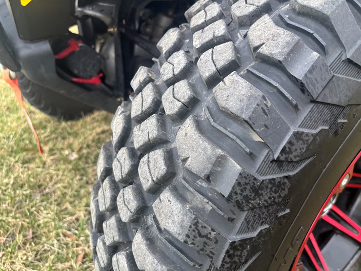 #2311-•-2023-can-am-hd-9-defender-xt-4x4-utv-image-81