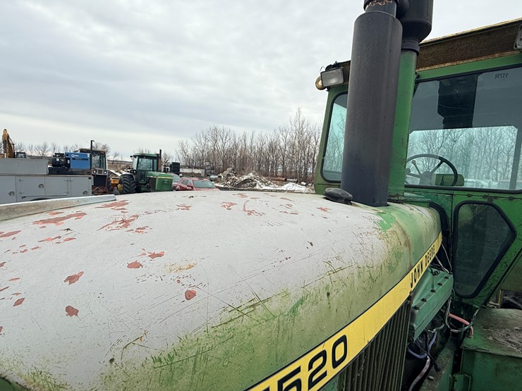 1973-john-deere-7520-image-12
