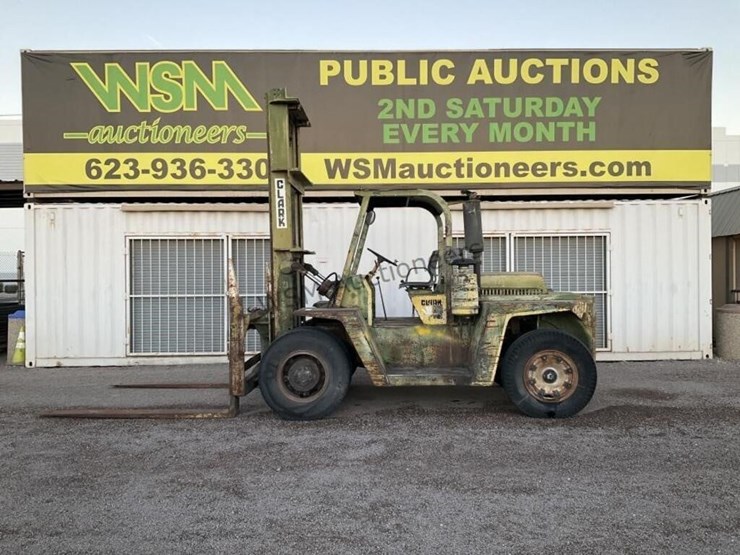 clark-rhy160d-forklift-image-1