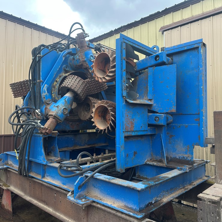 #4944 • Kockums/Cancar Cambio 18" Ring Debarker