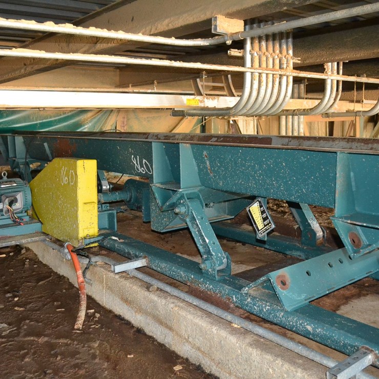 ACTION 24"X40' VIBRATING CONVEYOR W/ 10HP DRIVE W/ FIBERGLASS SECTION