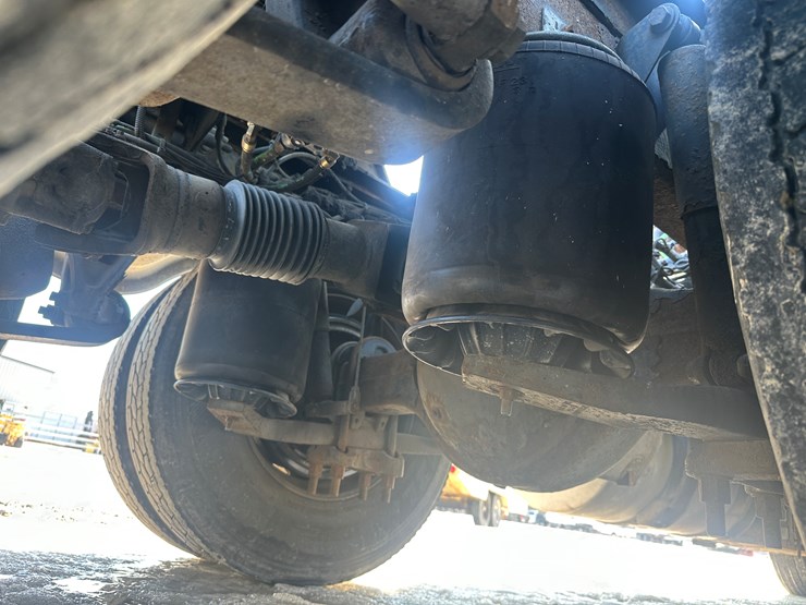 2017-international-lt-image-69