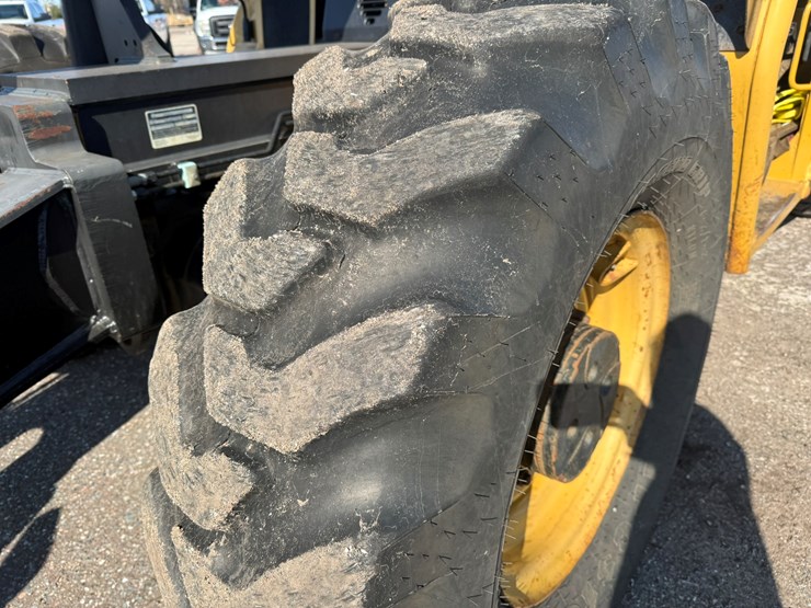 2007-caterpillar-tl1055-image-40