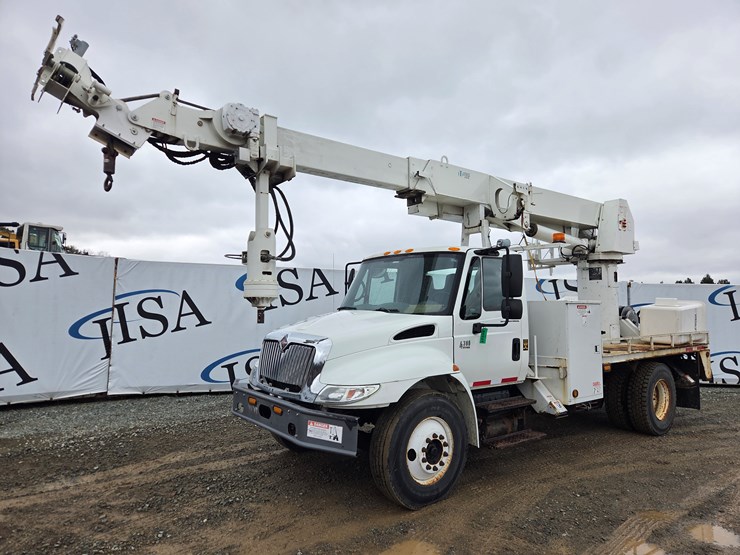 2003-international-4300-sba-image-1