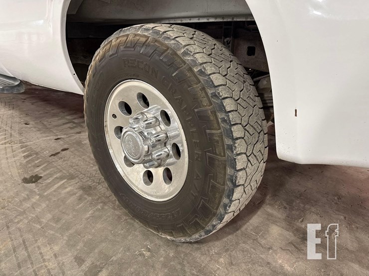 2006-ford-f250-sd-image-28