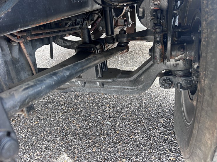 #1009-•-2012-western-star-conventional-4-sleeper-cab-truck-tractor-image-47