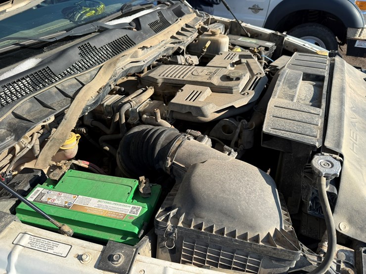 #2034-•-2012-ram-5500-heavy-duty-service-truck-image-15