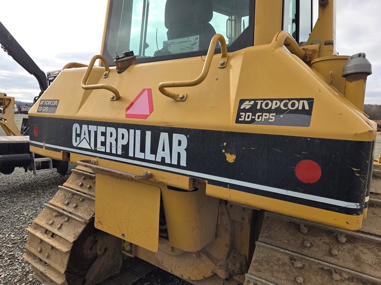caterpillar-d6n-xl-image-27