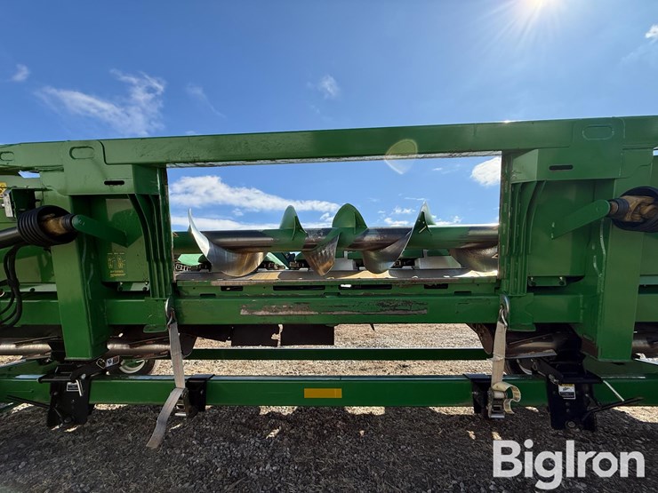 2012-john-deere-608c-stalkmaster-image-11