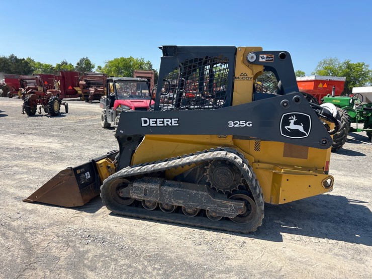 2019-deere-325g-image-2