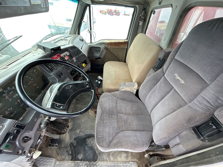 1998-caterpillar-3126-image-129