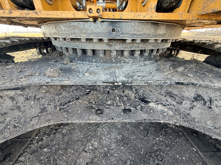 caterpillar-340-image-64