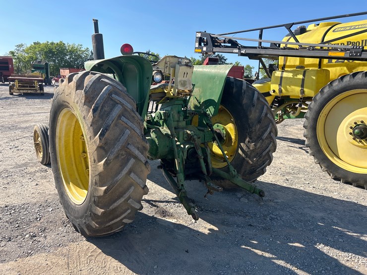 john-deere-3130-image-5