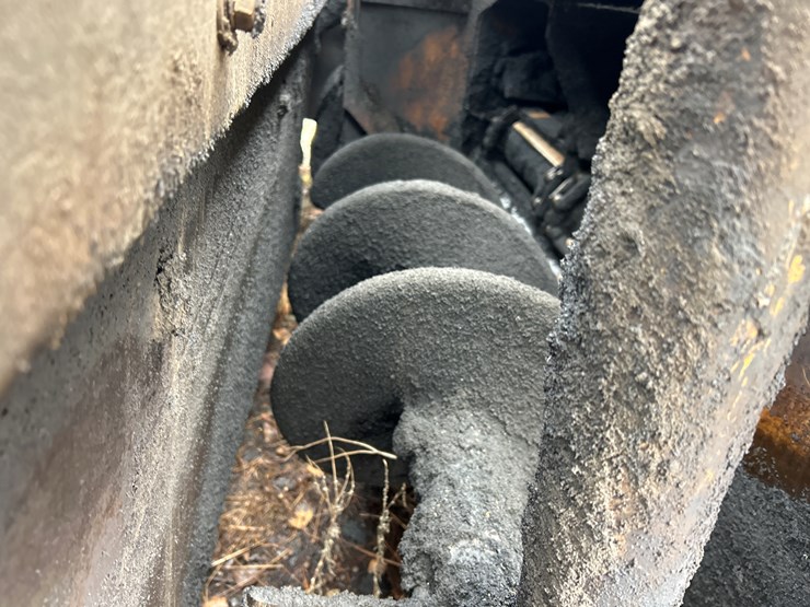 caterpillar-ap-1055b-image-19