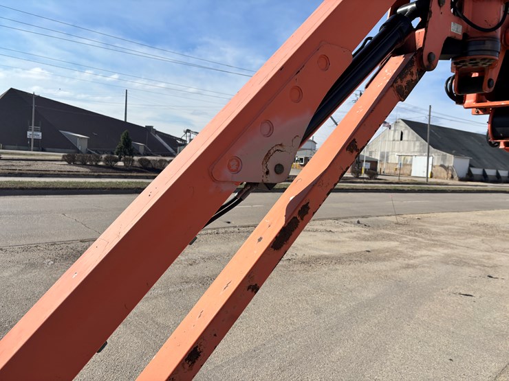 2007-jlg-1350sjp-image-54