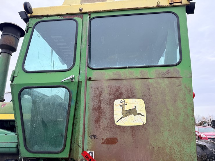 1973-john-deere-7520-image-32