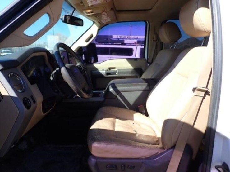 2015-ford-f350-image-18