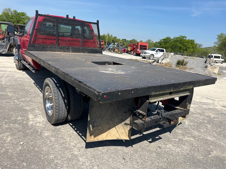 2013-ford-f550-image-3