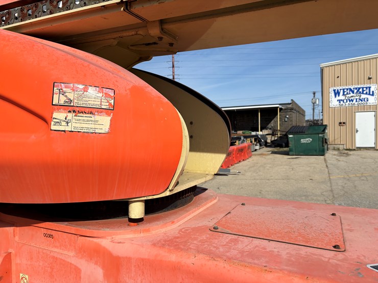 2007-jlg-1350sjp-image-15