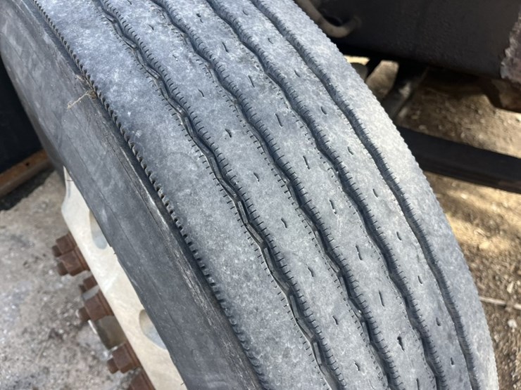 #1556-•-1999-mack-e7-460-day-cab-truck-tractor-image-67