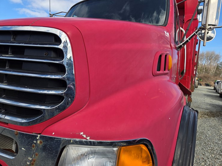 2005-massey-ferguson-8-image-12