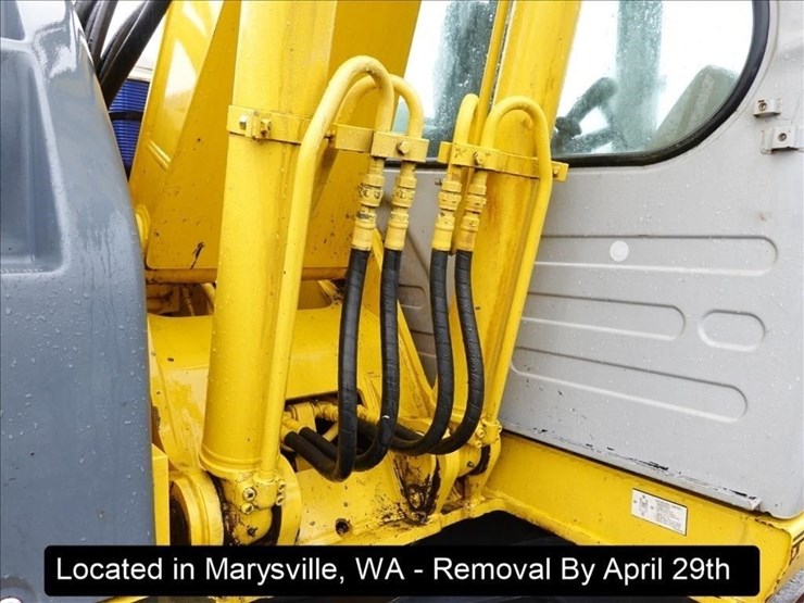 1999-kobelco-sk135sr-lc-image-7