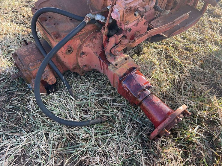 international-parts-tractor-image-29