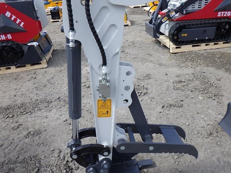 2026-bttl-et12m-6-hydraulic-excavator-image-6