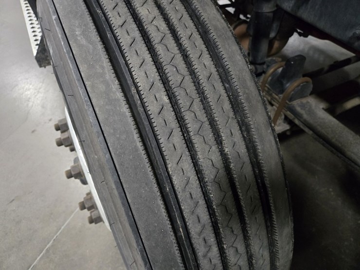 2015-kenworth-t680-image-73