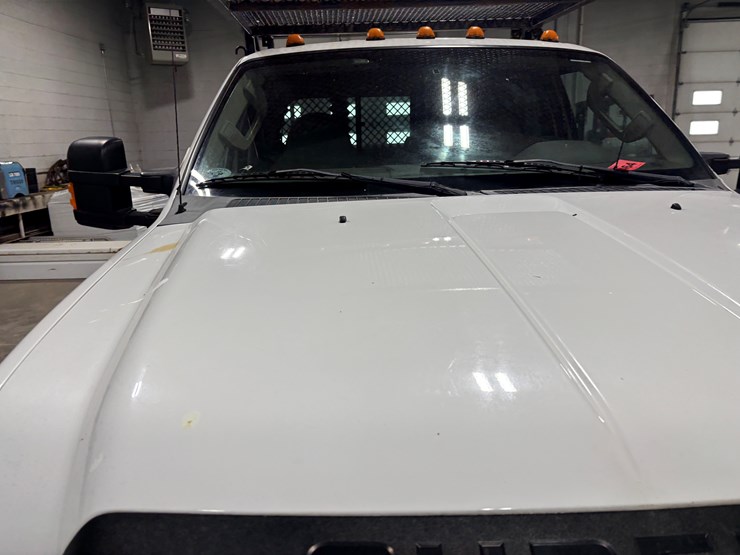 2009-ford-f350-image-16