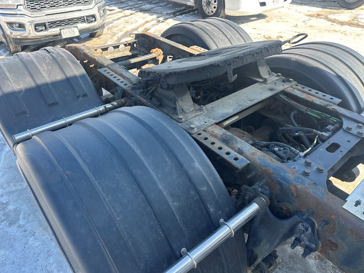 2017-international-lt-image-22