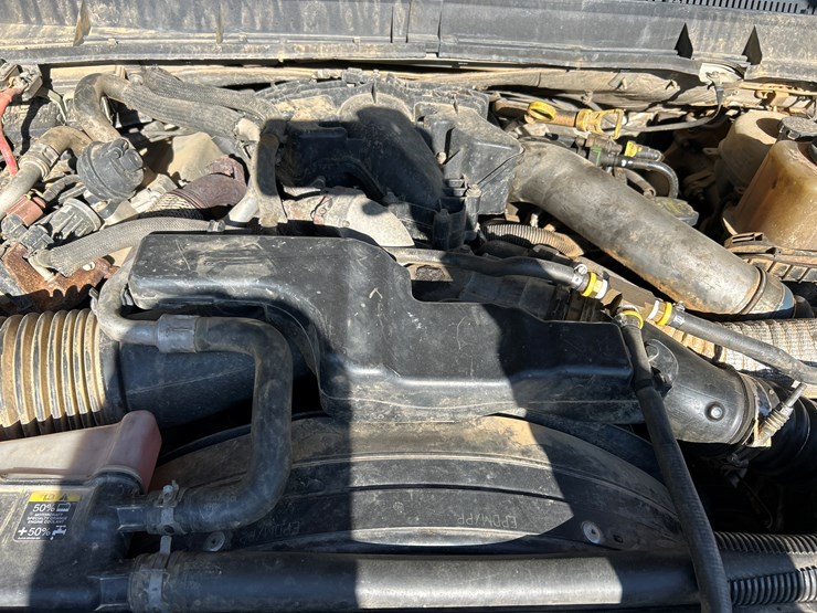 2012-ford-f550-image-37