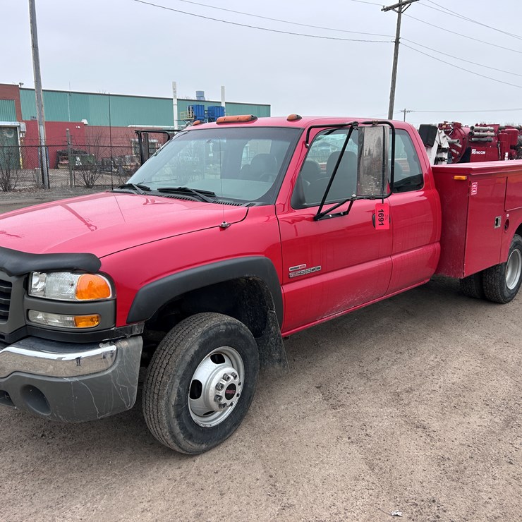 2003 GMC 3500