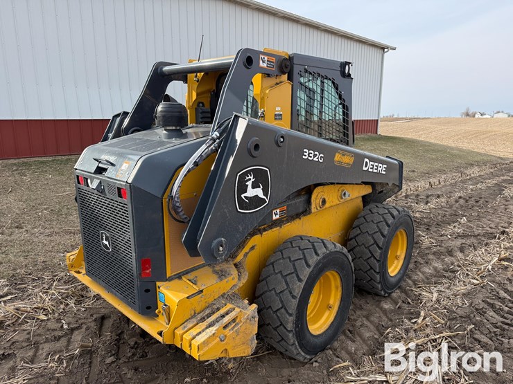 2022-deere-332g-image-5