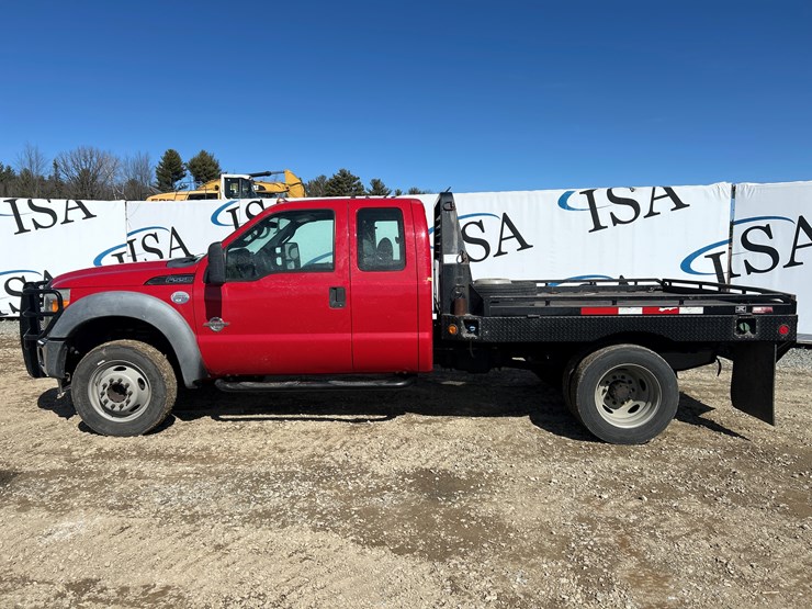 2011-ford-f550-image-2